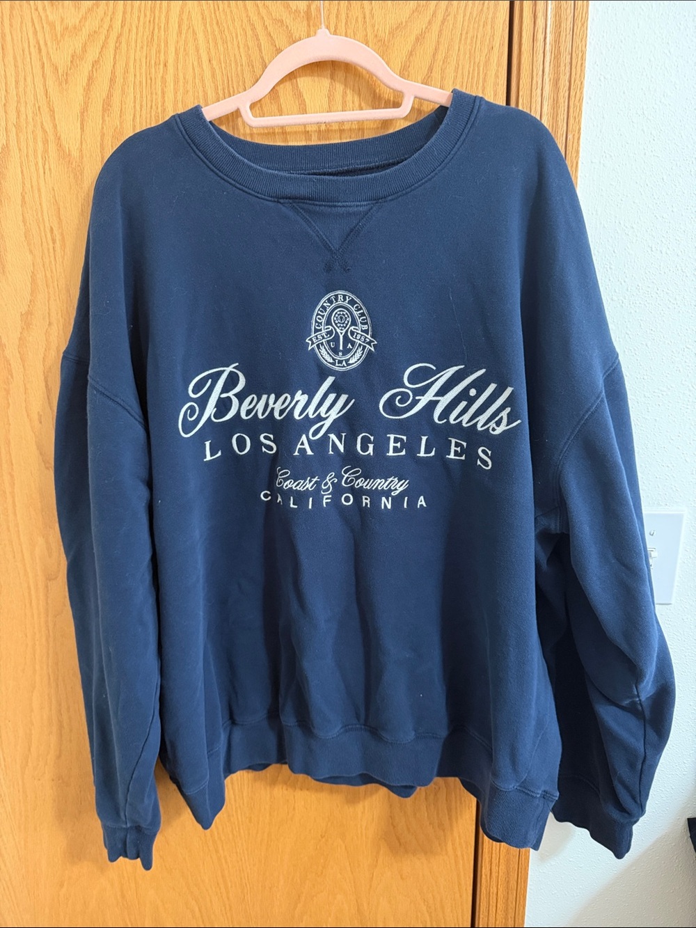 Aeropostale Navy Beverly Hills Los Angeles Crewneck Sweatshirt